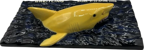 Sculpture trophée Shark Basel 2008