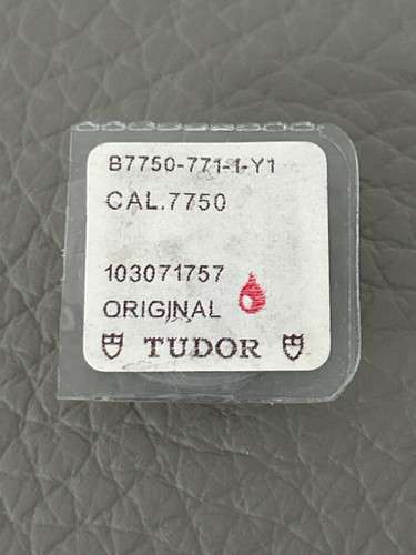 Fourniture ressort Tudor 7750