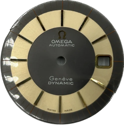 Omega Dynamic Zifferblatt